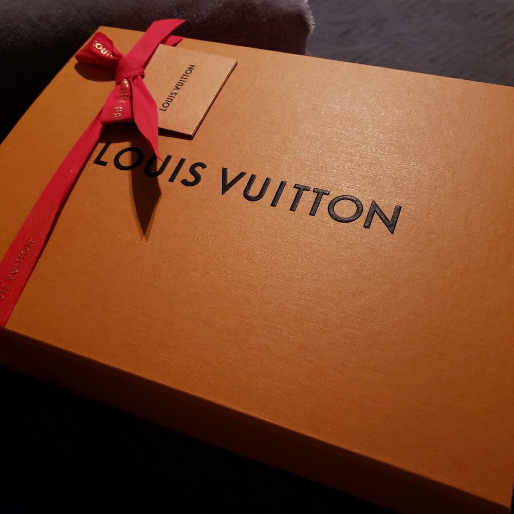 Louis Vuitton book of postcards